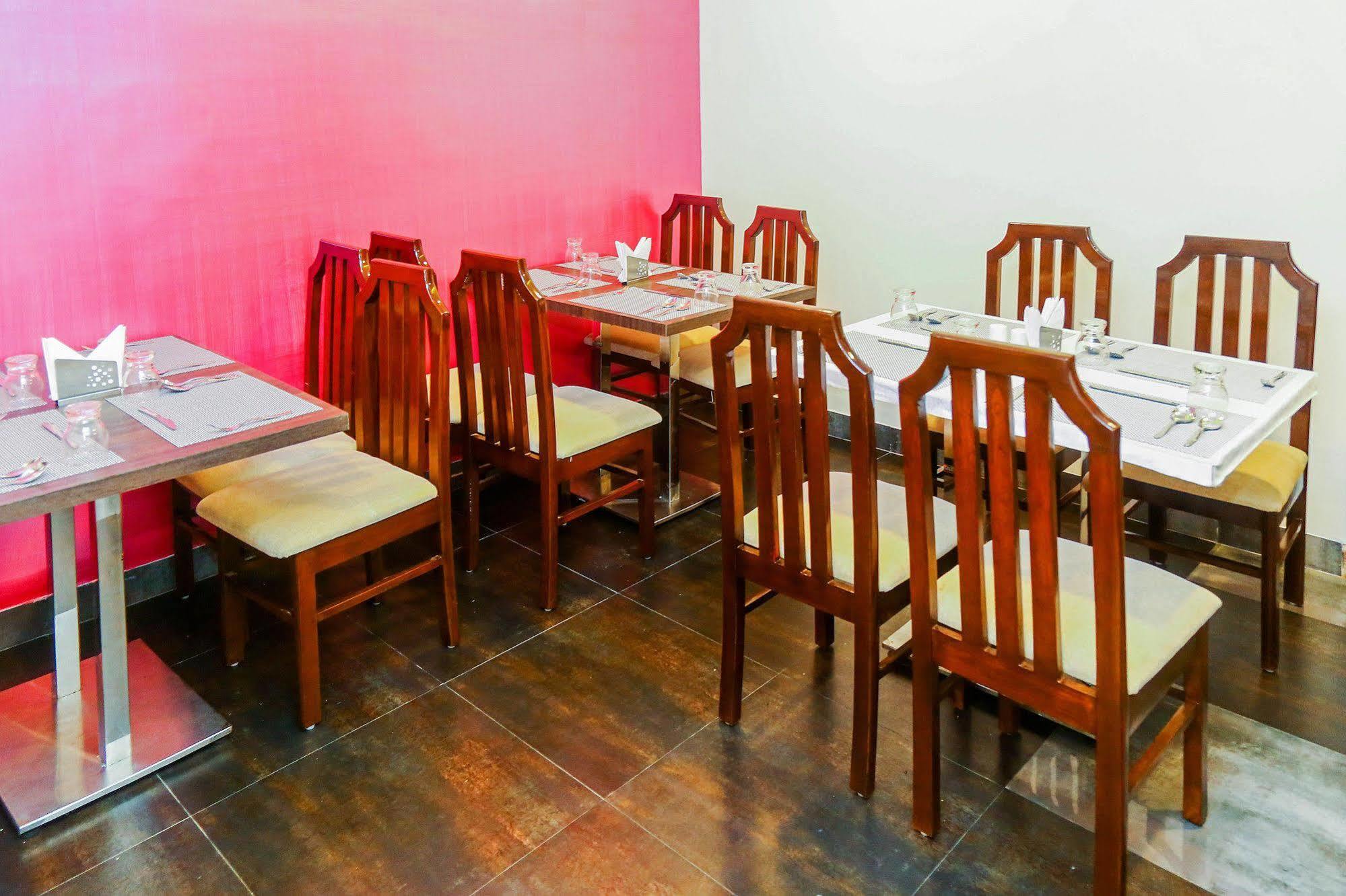 The Spin Hotel Chennai Exterior foto